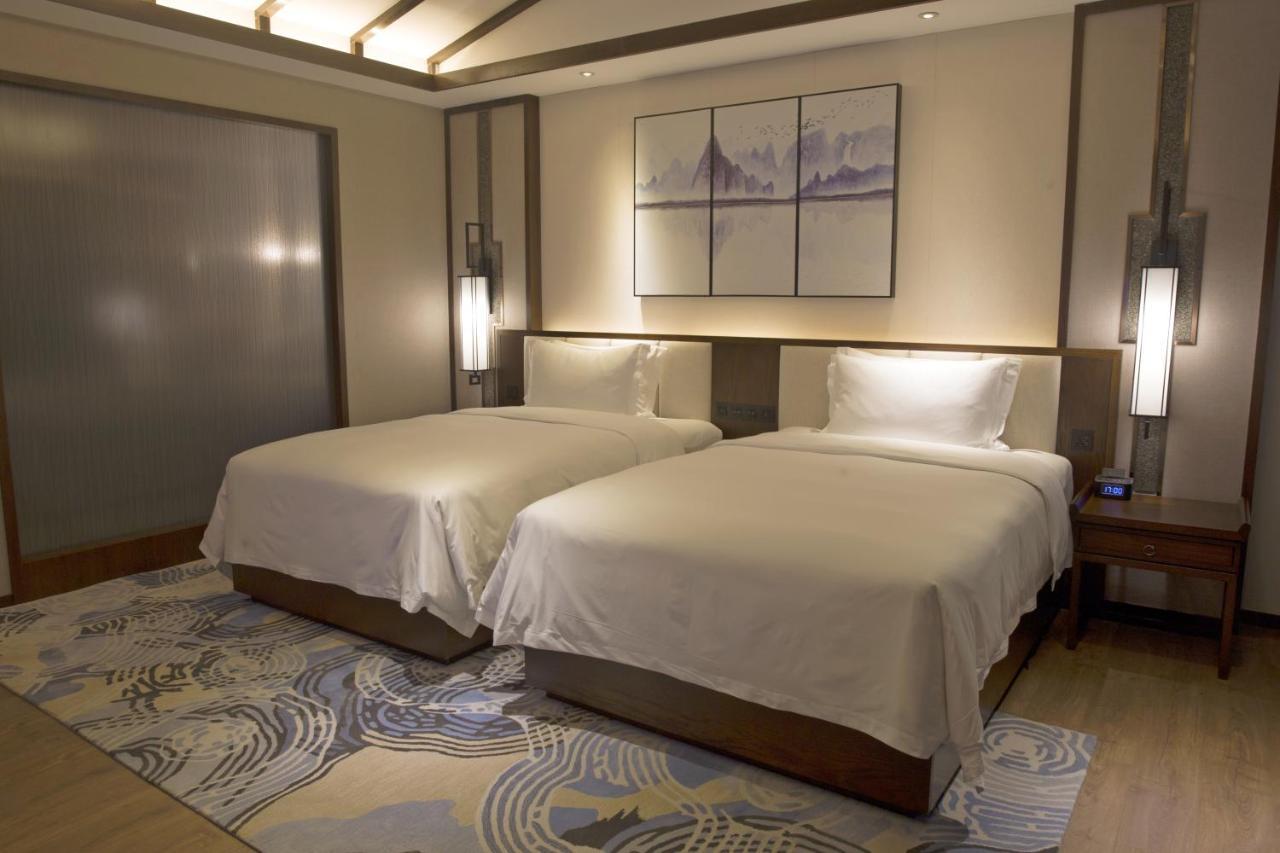 Wyndham Guilin Pingle Hotel Екстериор снимка