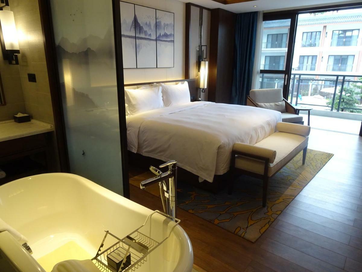 Wyndham Guilin Pingle Hotel Екстериор снимка